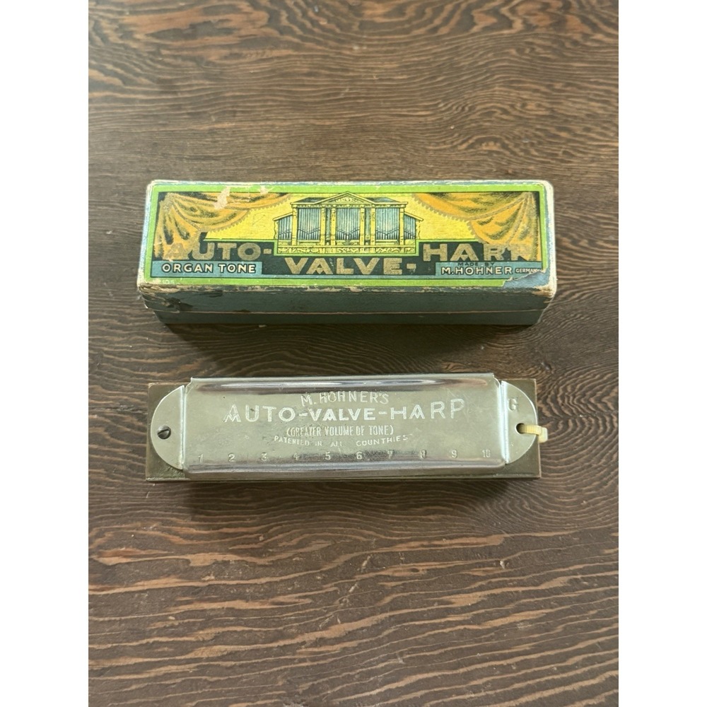 Vintage M. Hohner Auto Valve Harp Harmonica Key of A Silver Metal Original Box